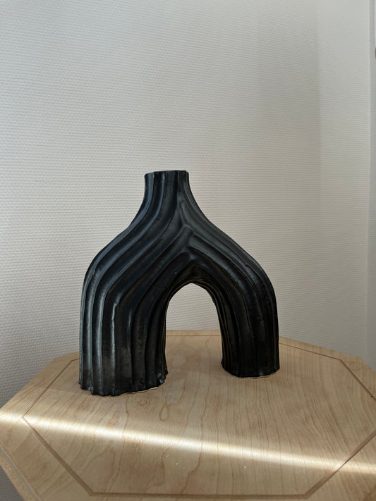Léonie - Vase décoratif - Noir